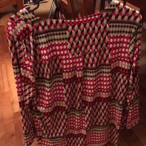 Patterned work attire shirt